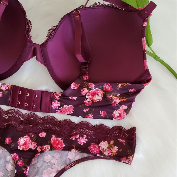 VICTORIA'S SECRET PUSH-UP BRA 36D + VS THONG PANTY M - Picture 7 of 11